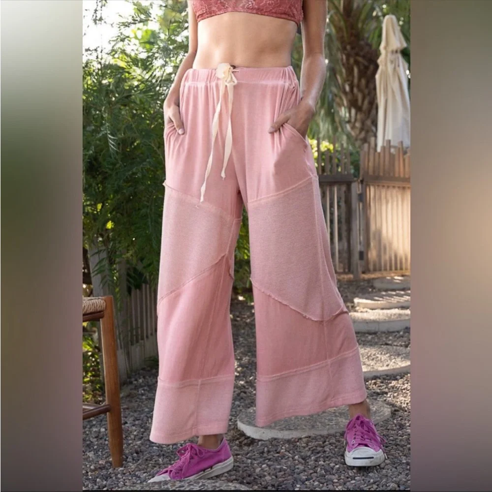 POL Cropped Pants + Adjustable Drawstring + Side Pockets – Best Seller - Picture 1 of 4